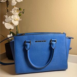 Michael Kors Selma Satchel